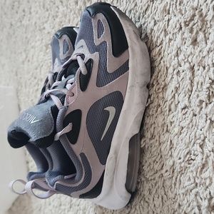 GUC Nike Air Max 200